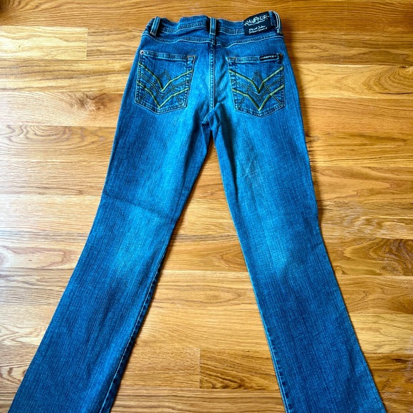 Rampage size 5 jeans, preowned, lightly worn - Picture 3 of 8